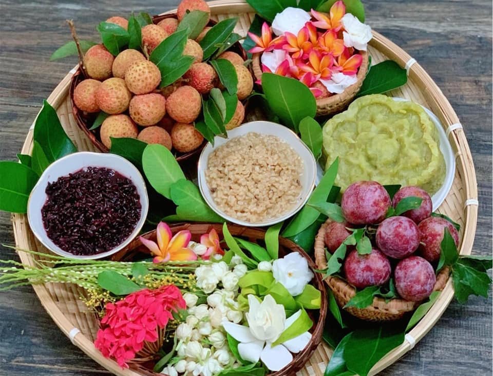 Mâm lễ vật cúng Tết Đoan Ngọ mùng 5 tháng 5 truyền thống