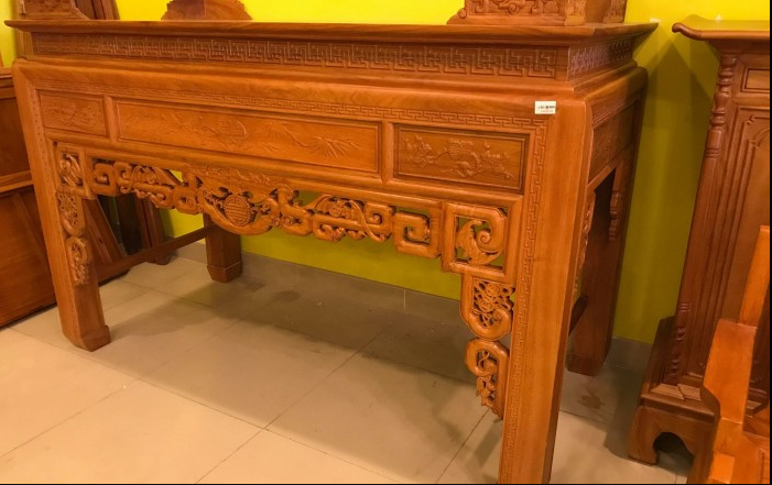 Mẫu bàn thờ gỗ gõ đỏ