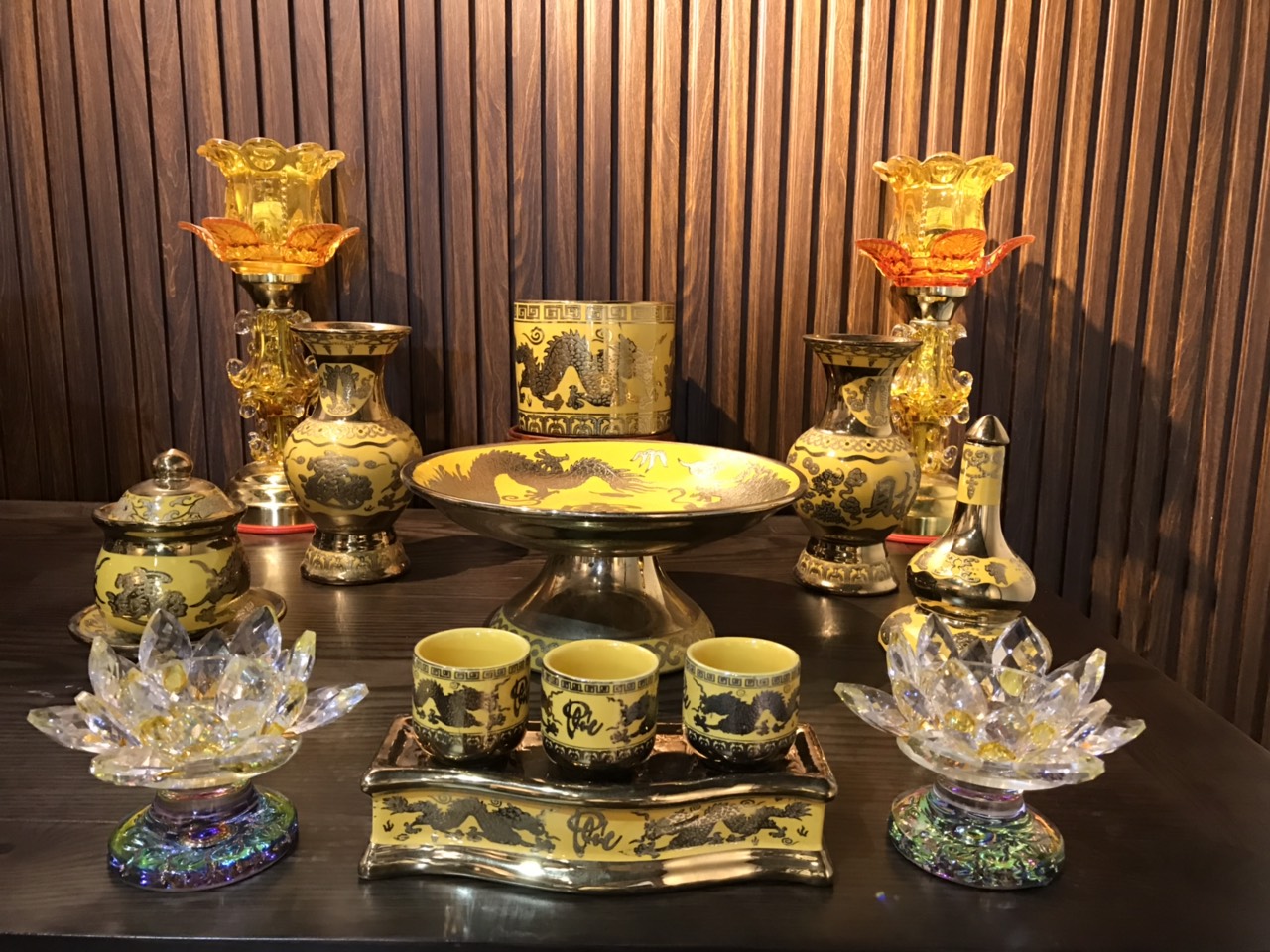 Bộ đồ thờ Vàng Đài Loan - DT04	